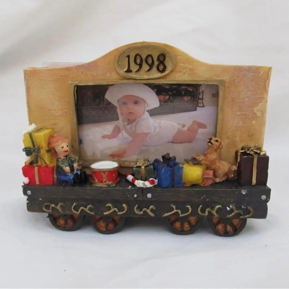 NIB JC Penney Home Towne Express 1998 Edition My Favorite Photo